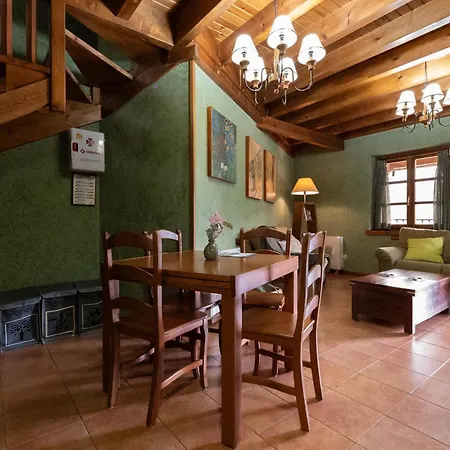 Rurales San Feliz Apartmán Pola de Lena